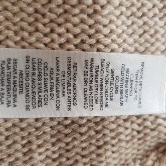 Chico's Sweater with Removable Faux Fur Collar Size 0 - Picture 8 of 9